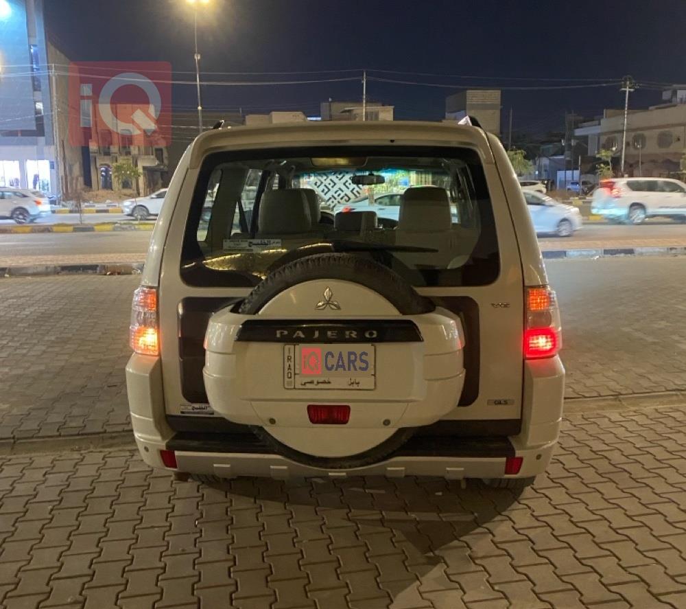 ميتسوبيشي باجيرو